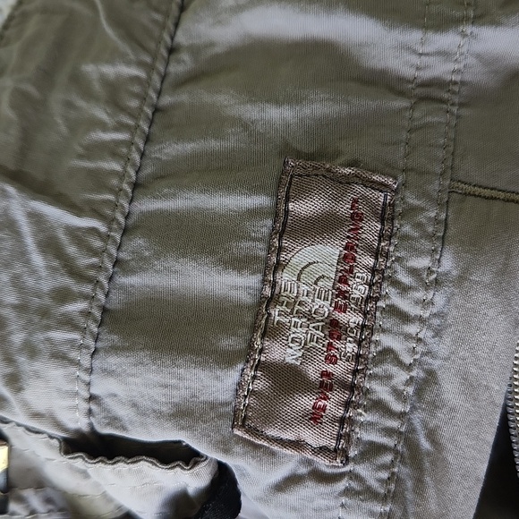 The North Face Zip-Off Conversion Pants/Shorts-XXL - Picture 8 of 12